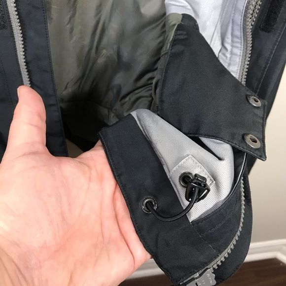 Vintage MEC Black Winter Snow Shell Coat &‎ Liner - Picture 15 of 16